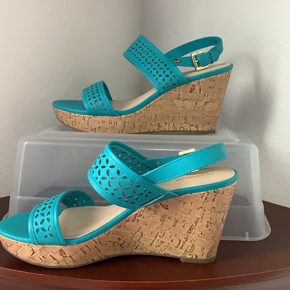 Liz Claiborne platform wedge sandal 8.5” - Picture 7 of 10